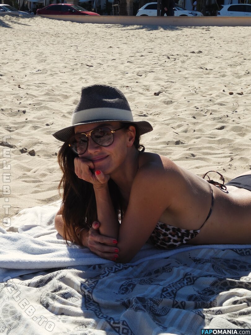 Nazan Eckes / nazaneckes ヌード OnlyFans  流出写真 #4