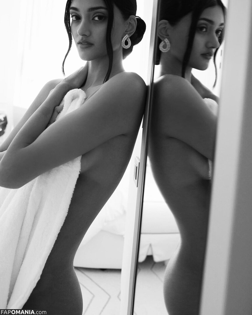 Neelam Kaur Gill / neelamkg ヌード OnlyFans  流出写真 #1