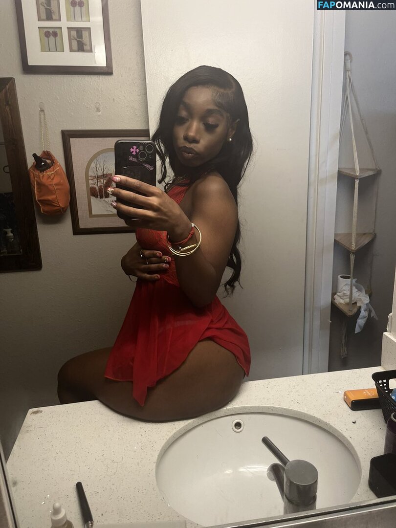 neenahbrown ヌード OnlyFans  流出写真 #2