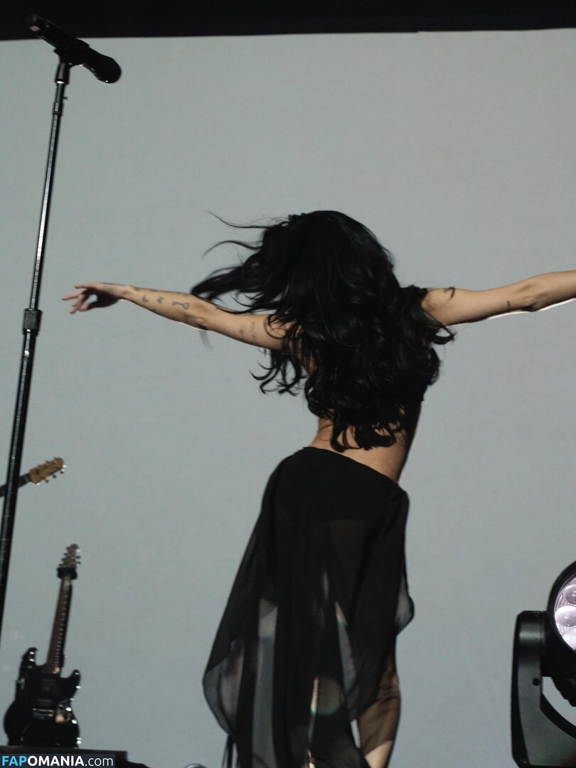 Nessa Barrett / Nessaabarrett / https: / nessabarrett ヌード OnlyFans  流出写真 #104