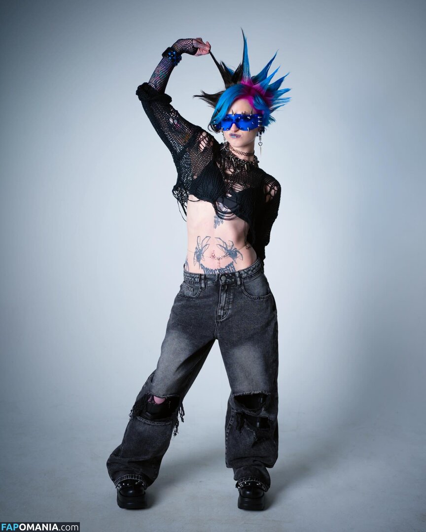 https: / noteasybeinwhee / noteasybeinwheezy ヌード OnlyFans  流出写真 #4