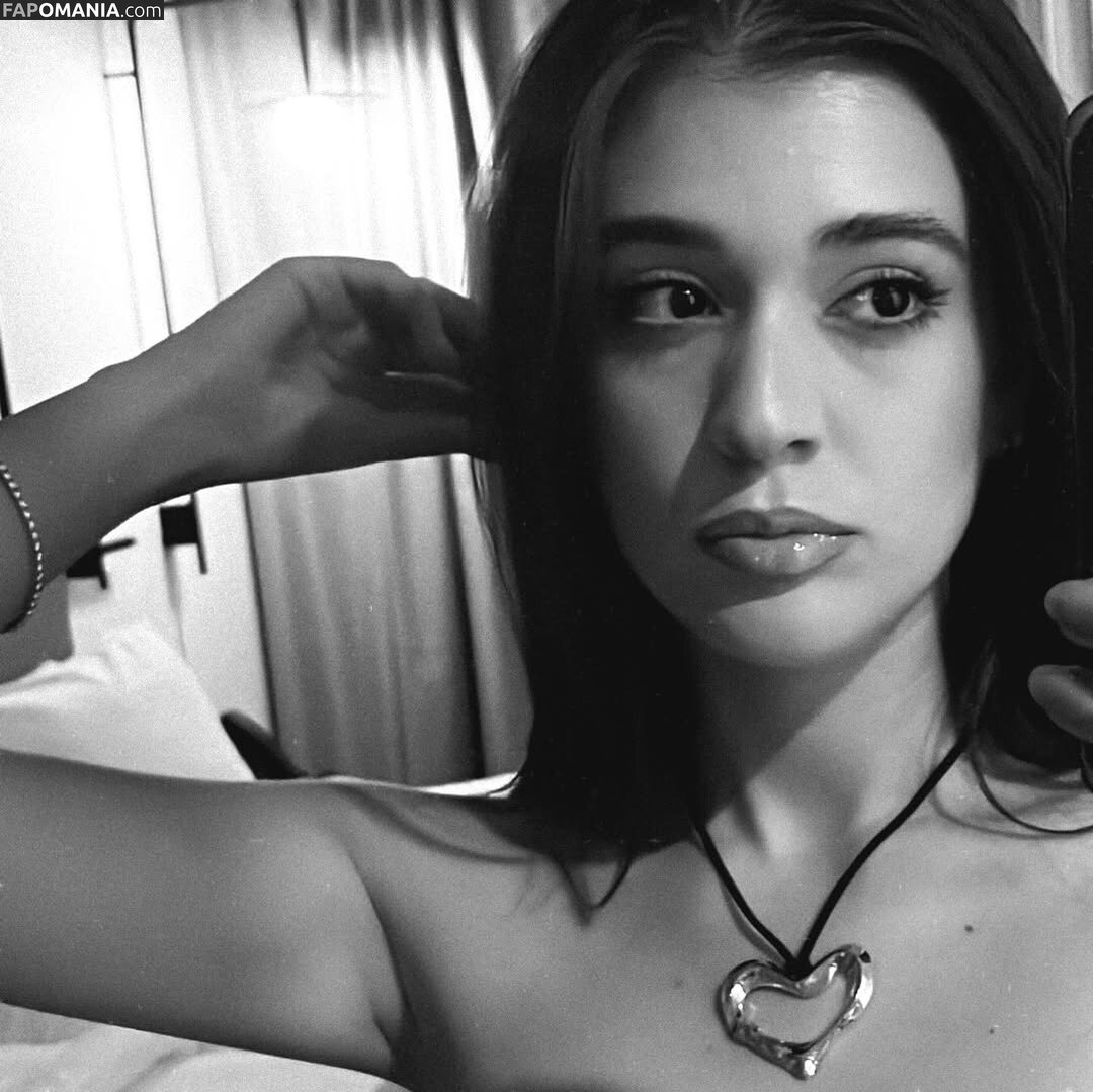 Nourine Abouseada / https: / nourineabouseada ヌード OnlyFans  流出写真 #12
