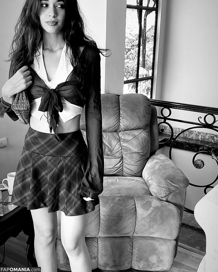 Nourine Abouseada / https: / nourineabouseada ヌード OnlyFans  流出写真 #15