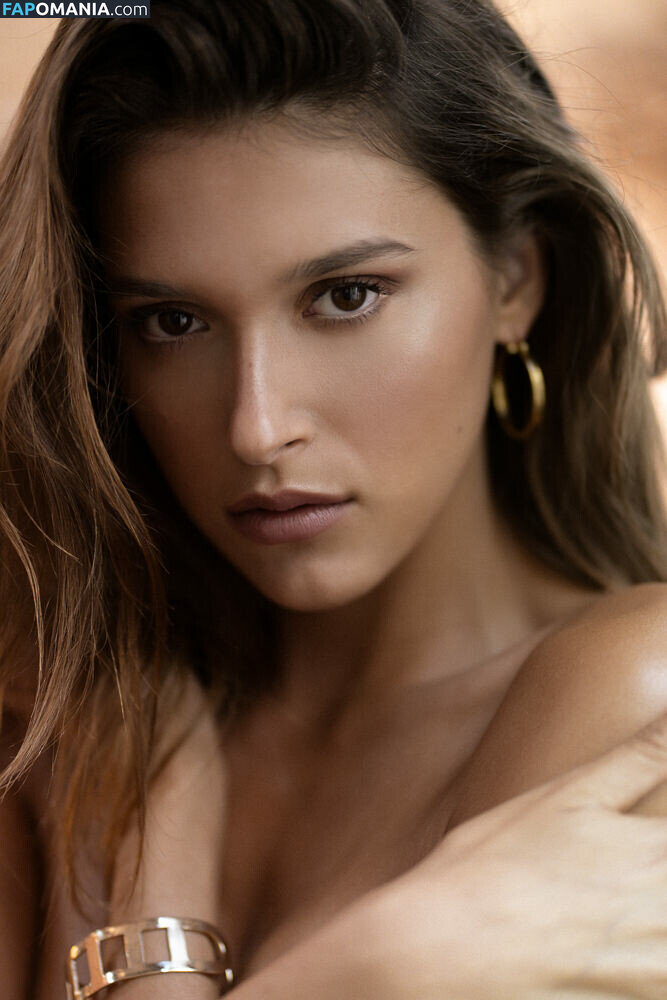 Nuria Oliu Sanchez / nuriaoliu ヌード OnlyFans  流出写真 #2