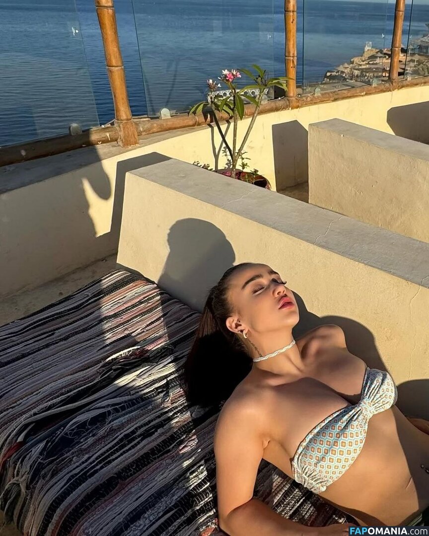 Nurseli Aksoy / https: / punknurseli ヌード OnlyFans  流出写真 #16