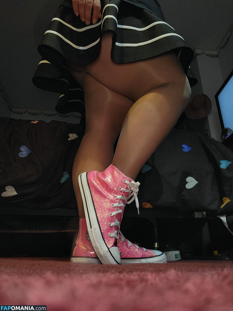 Nylonsandsocks / nylon_and_socks ヌード OnlyFans  流出写真 #2