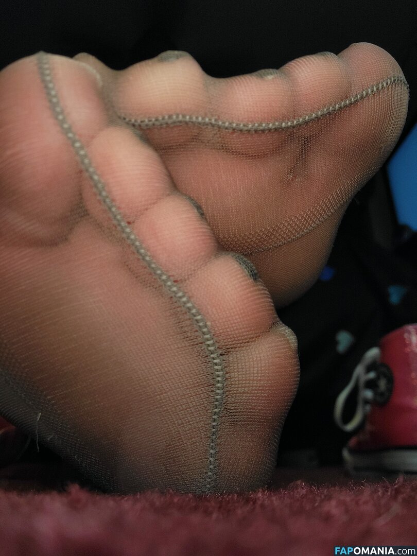 Nylonsandsocks / nylon_and_socks ヌード OnlyFans  流出写真 #9