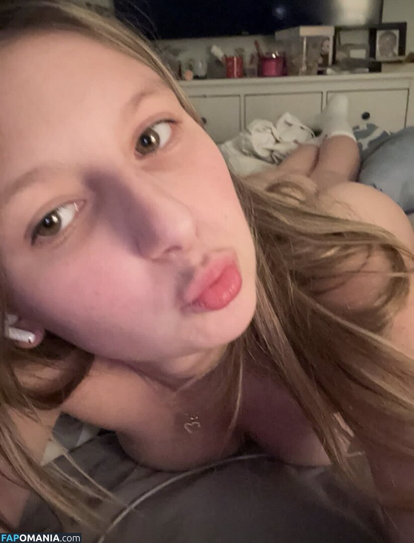 Oceanne Bergeron / https: / oceane_bergeron / oceannexoxo / ocebergeron / ocebergeron... ヌード OnlyFans  流出写真 #4