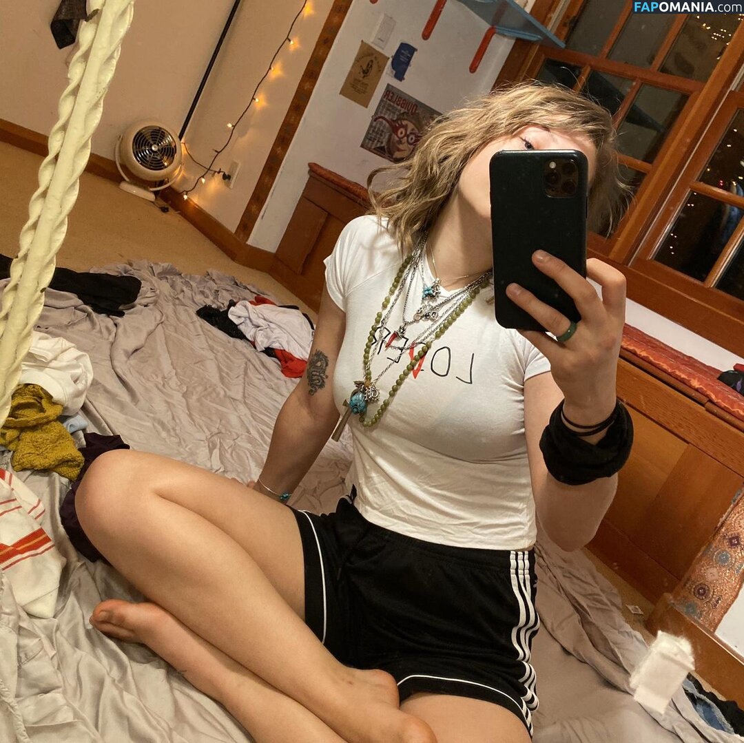 https: / odessaazion ヌード OnlyFans  流出写真 #11