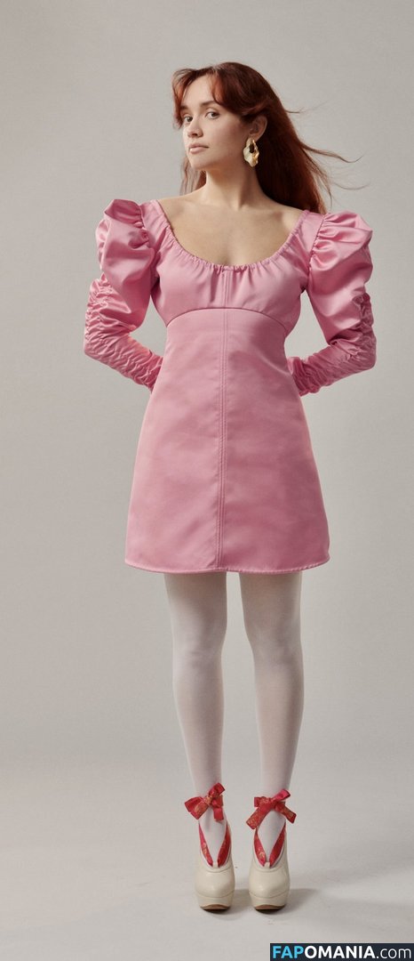 Olivia Cooke / livkatecooke ヌード OnlyFans  流出写真 #9