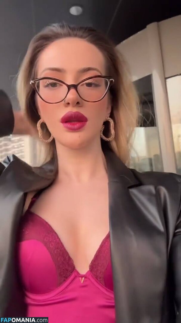 Oznur Guven / oz_nurunuz / oznurunuz / oznurunuzz ヌード OnlyFans  流出写真 #217