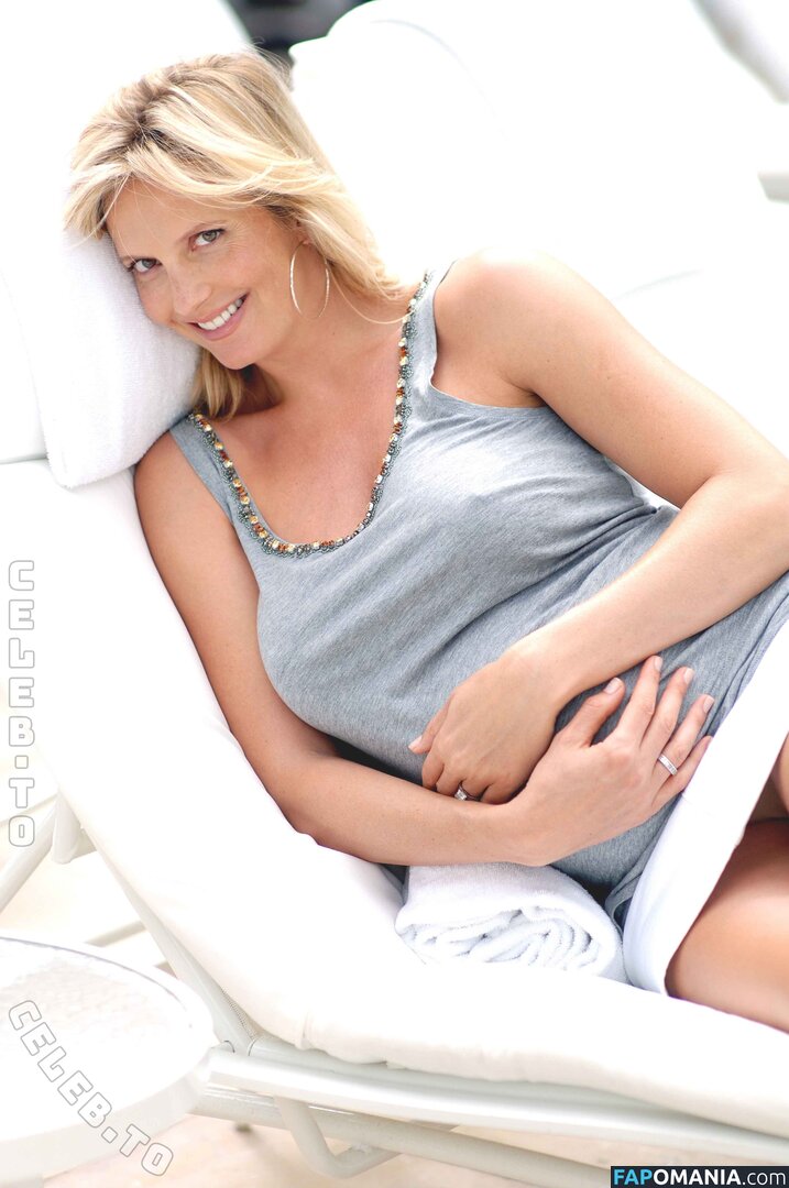 Penny Lancaster / penny.lancaster ヌード OnlyFans  流出写真 #9