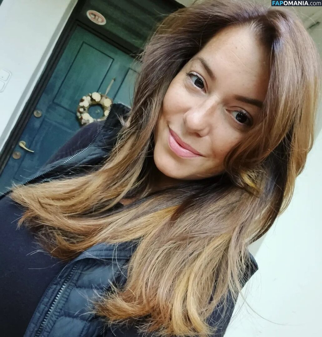 amator_csajok / f.lillaa / petratimea ヌード OnlyFans  流出写真 #2679