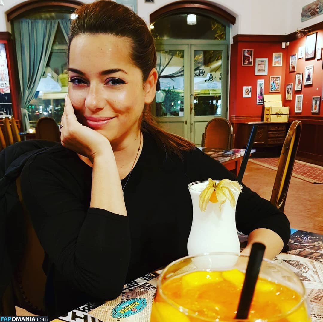 amator_csajok / f.lillaa / petratimea ヌード OnlyFans  流出写真 #2685