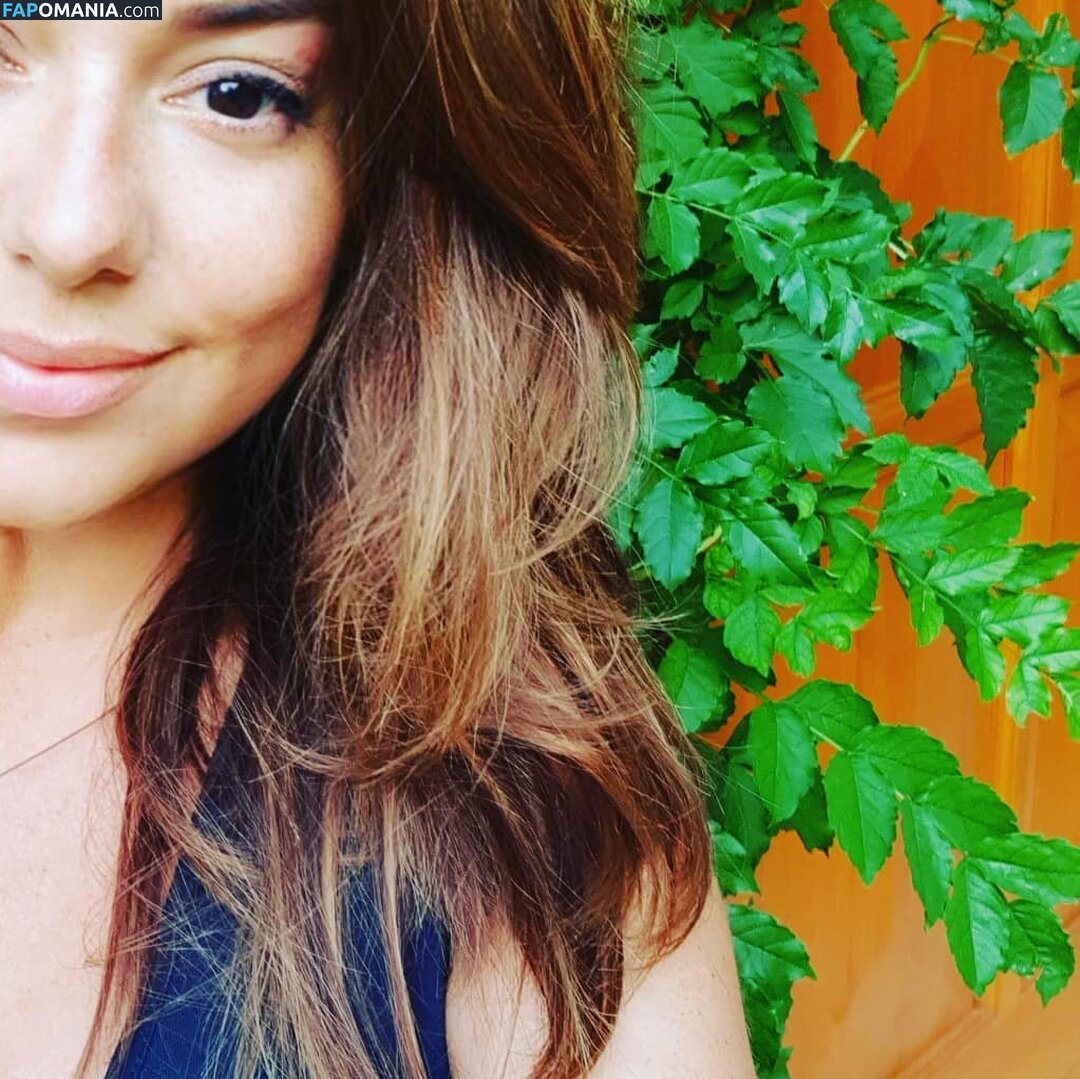 amator_csajok / f.lillaa / petratimea ヌード OnlyFans  流出写真 #2686