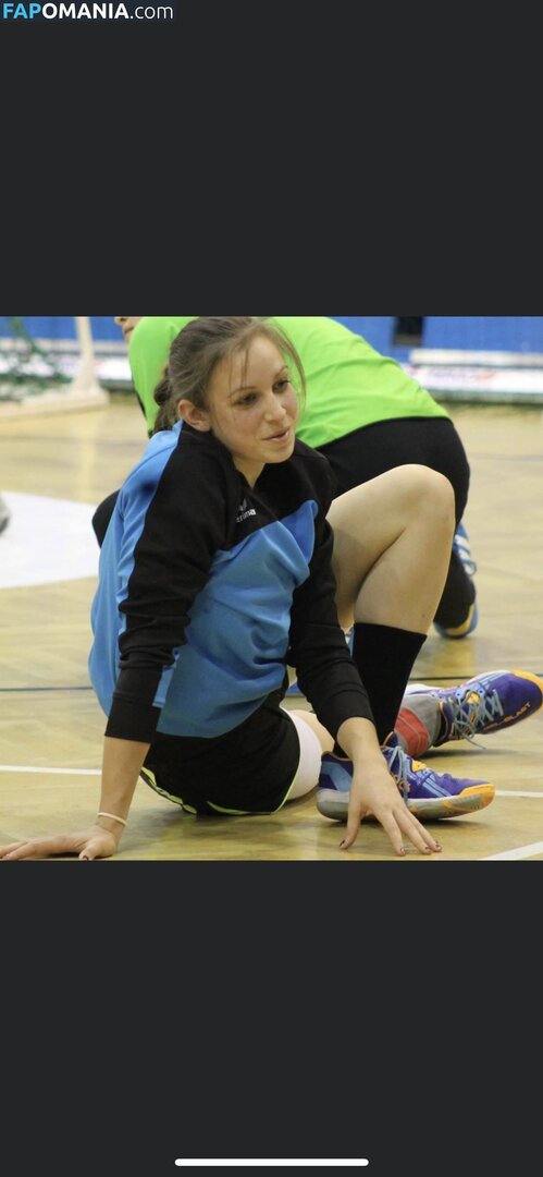 amator_csajok / f.lillaa / petratimea ヌード OnlyFans  流出写真 #2694