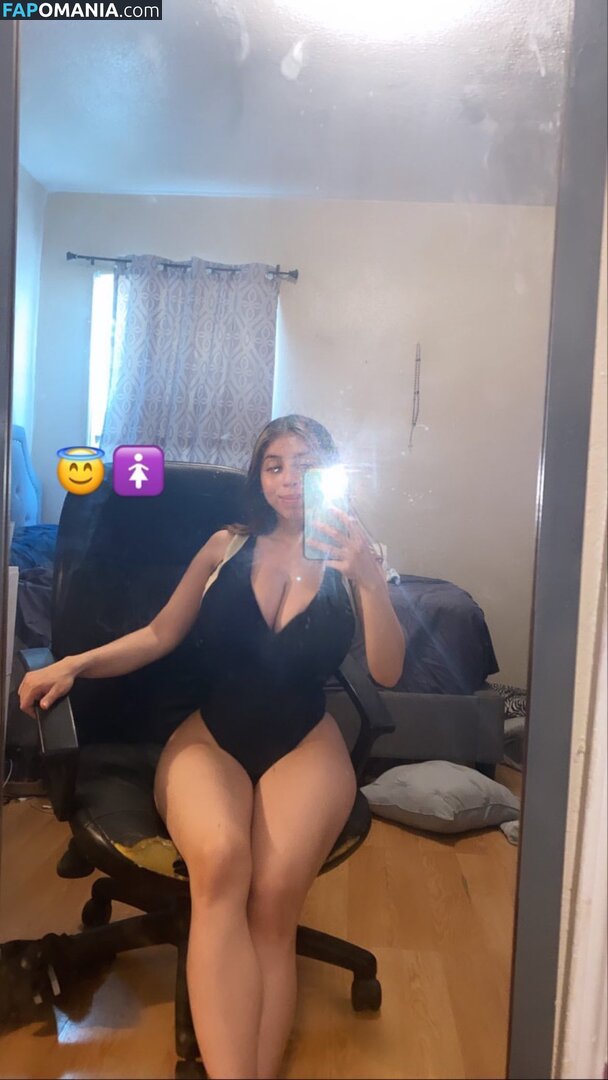 babyemilyver / princessemily / princesssaaemily ヌード OnlyFans  流出写真 #8