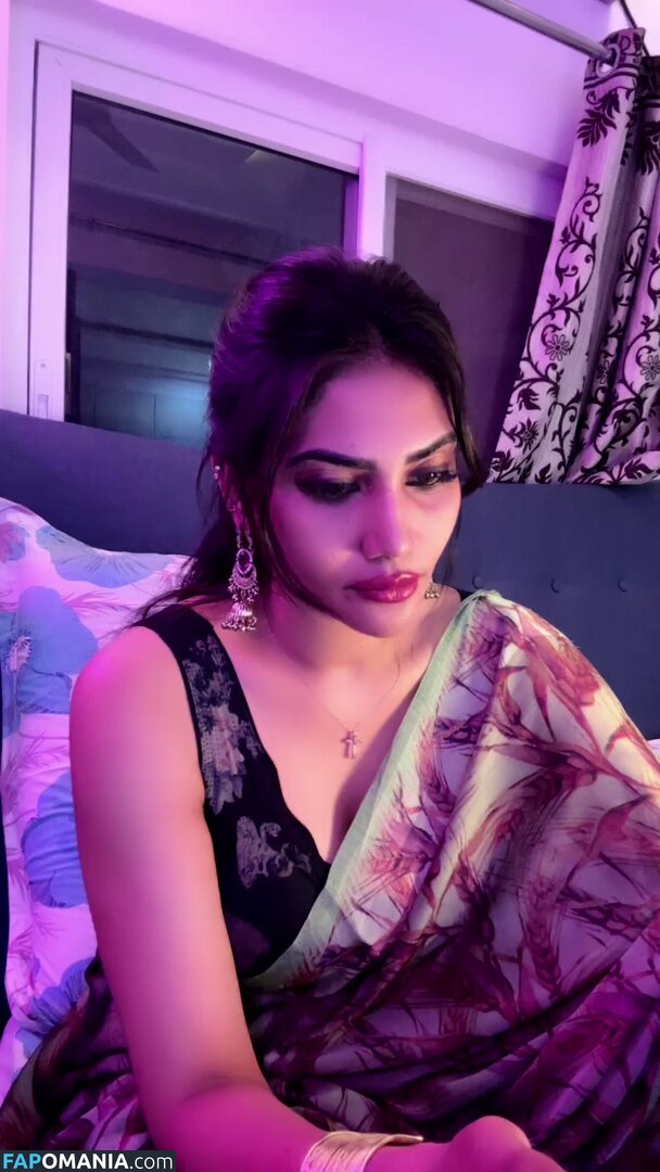 Priya Naidu / priya_naidu0422 ヌード OnlyFans  流出写真 #1