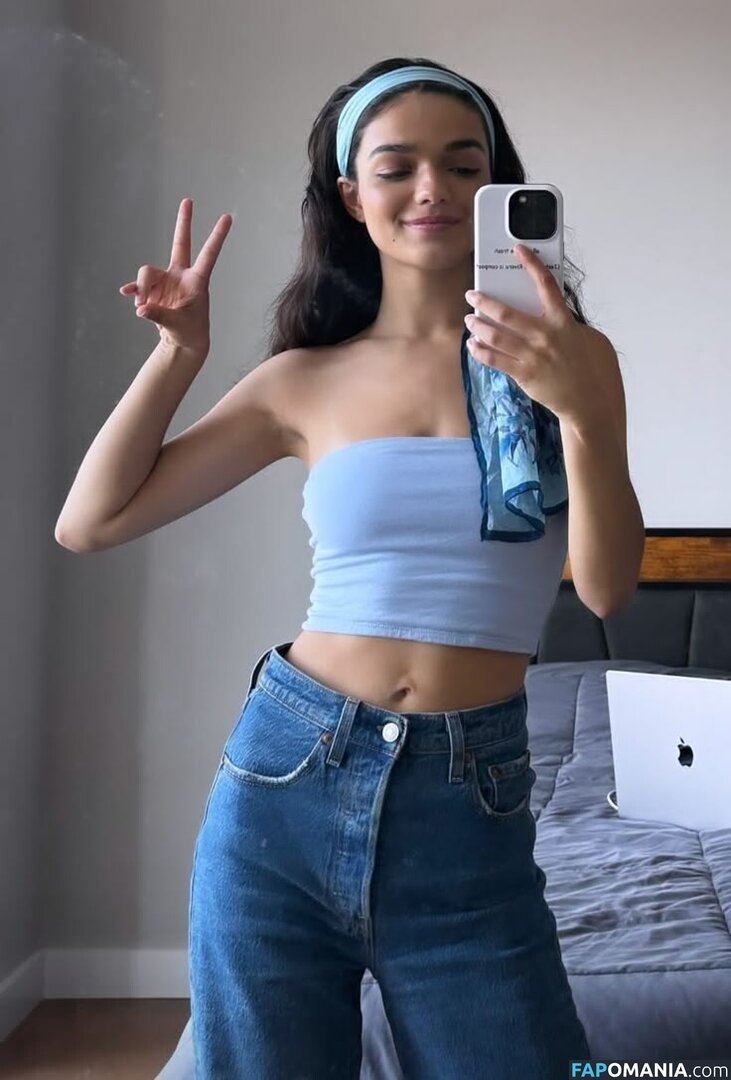 Rachel Zegler / rachelzegler / rachmariexoxo ヌード OnlyFans  流出写真 #865
