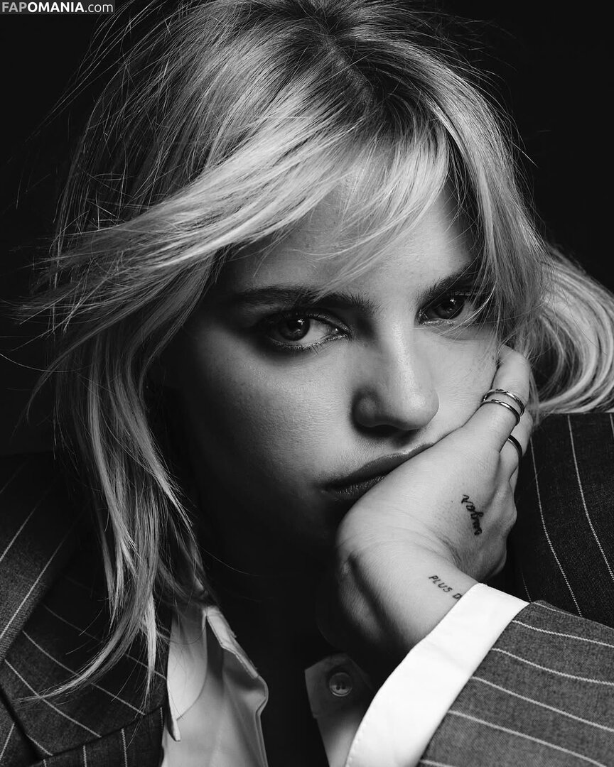 Renee Rapp / reneerapp ヌード OnlyFans  流出写真 #132