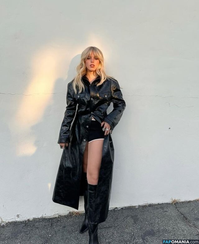 Renee Rapp / reneerapp ヌード OnlyFans  流出写真 #136