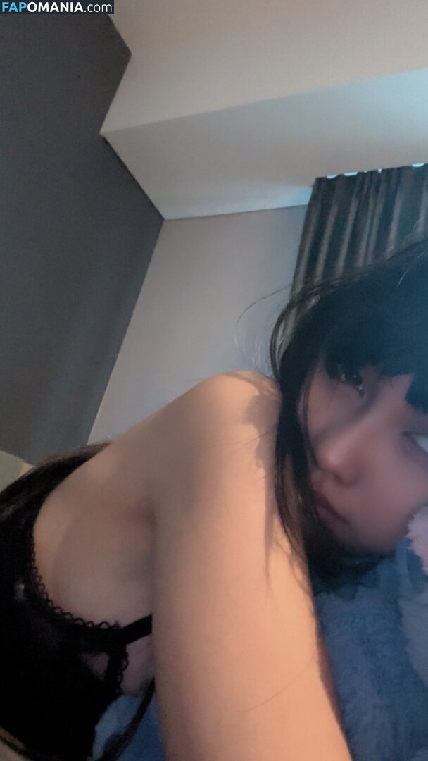 https: / notriissaaa / risaatjan ヌード OnlyFans  流出写真 #1