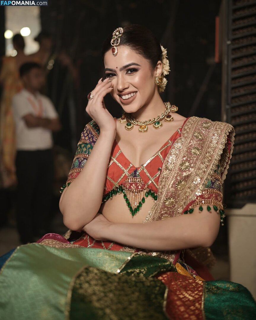 Riva Arora / https: / riva.arora.1 / riva.aroraofficial / rivarora_ ヌード OnlyFans  流出写真 #5