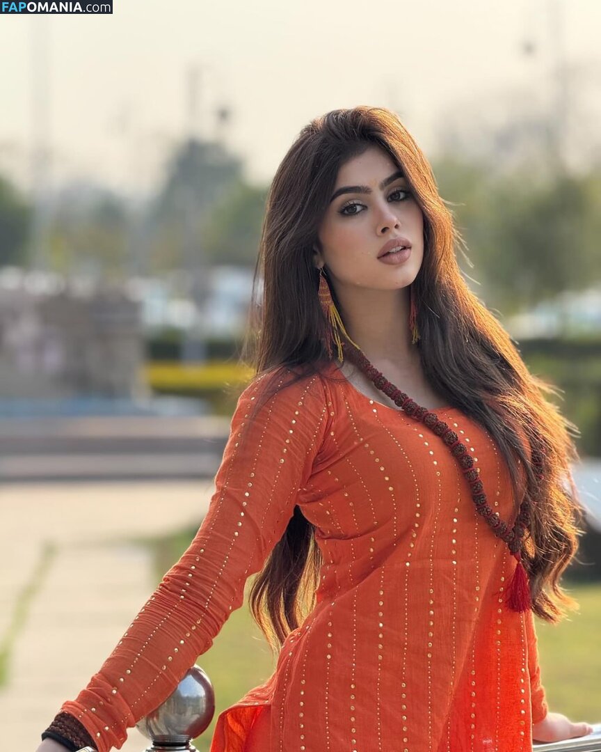 Riva Arora / https: / riva.arora.1 / riva.aroraofficial / rivarora_ ヌード OnlyFans  流出写真 #18