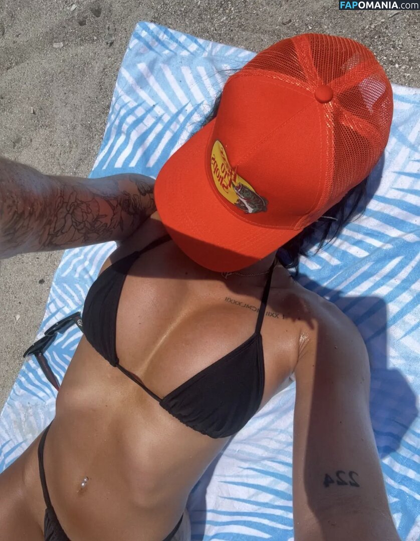 Petitetattedplati / Ronika Eskins / ronika_eskins ヌード OnlyFans  流出写真 #102