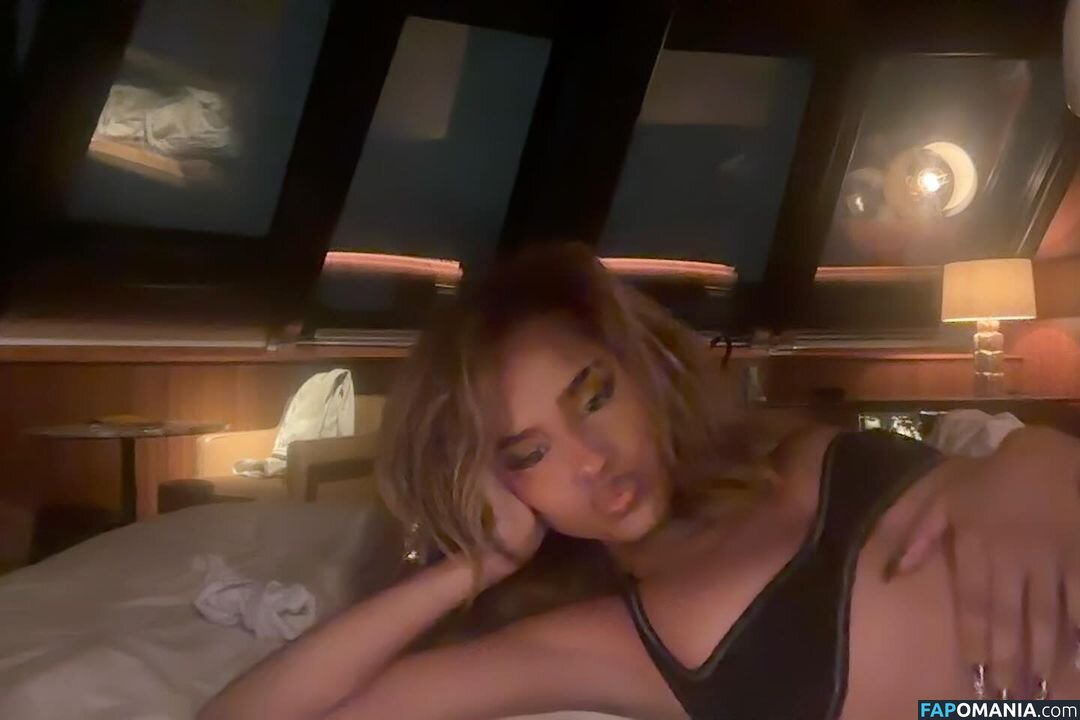 Tyla / Tyllaaaaaaa / _40onPump2_ / ronnie_hart ヌード OnlyFans  流出写真 #3