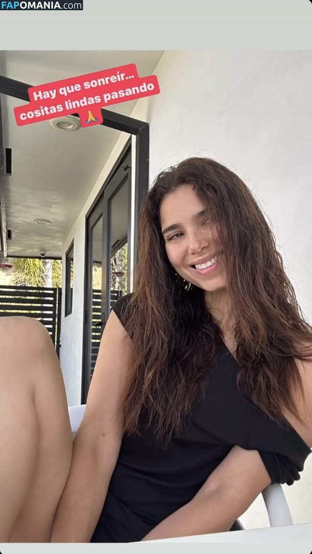 Roselyn Sanchez / roselyn_sanchez / supersanchez ヌード OnlyFans  流出写真 #1