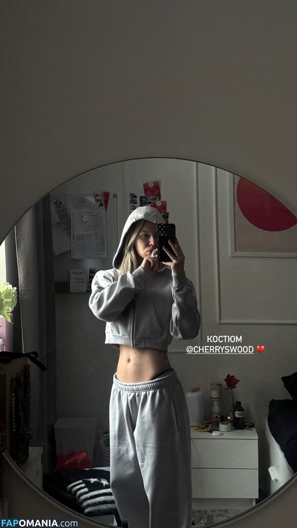 rul.bomond ヌード OnlyFans  流出写真 #1