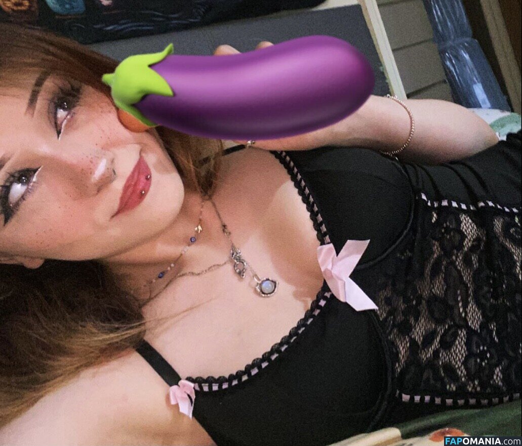 Kittyis._.Schizo / Sabah Nessy / Schizo_Kitty / Schizo_Kitty999 / Succubuss._.Kitty / Sw33tn3ss._.Nessy ヌード OnlyFans  流出写真 #3