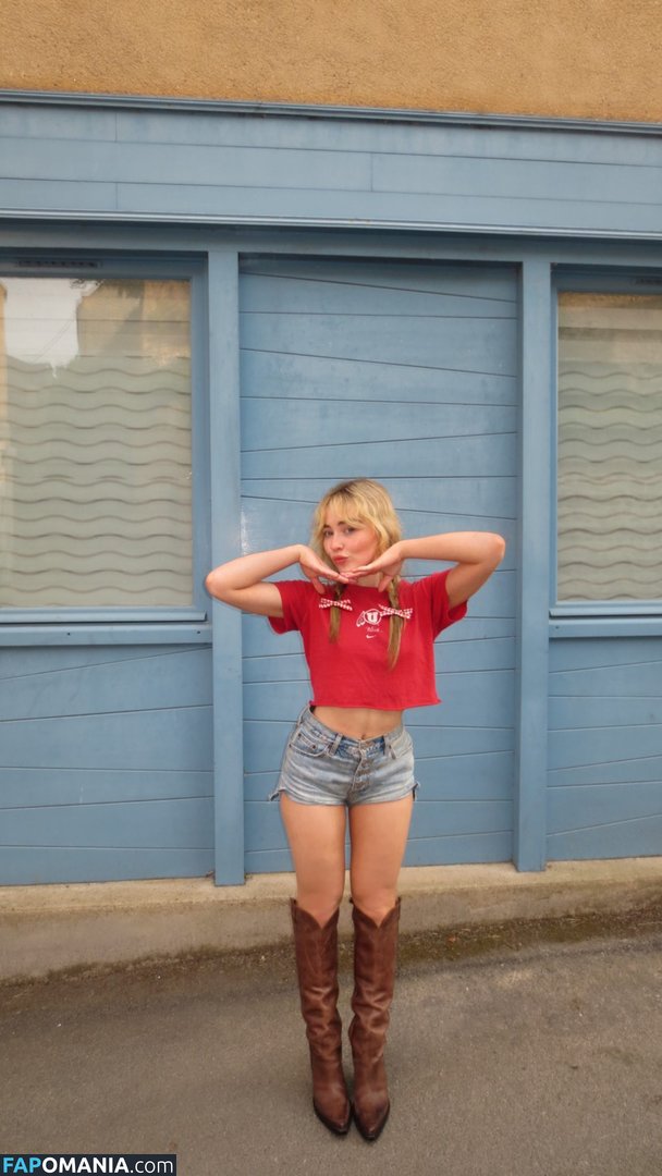 Sabrina Carpenter / https: / sabrinacarpenter ヌード OnlyFans  流出写真 #74