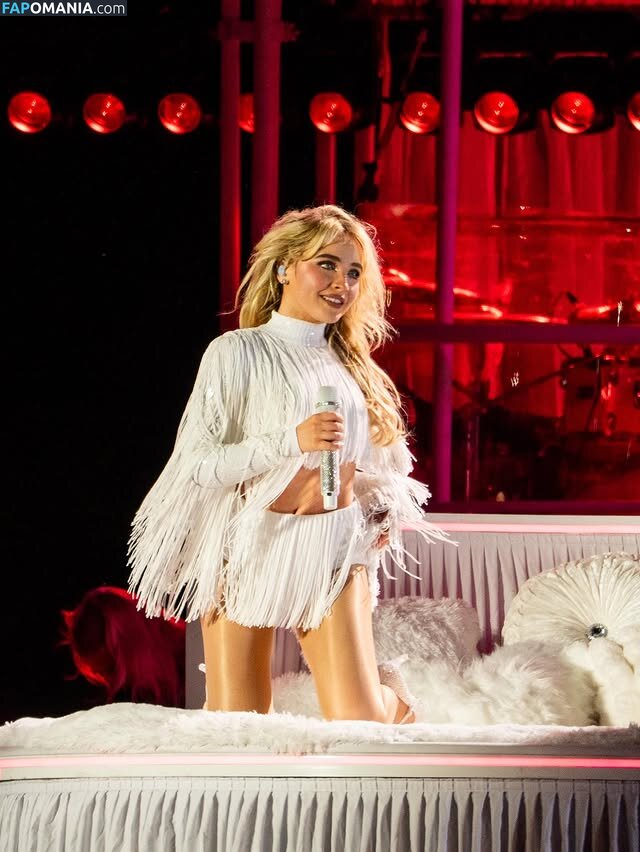 Sabrina Carpenter / https: / sabrinacarpenter ヌード OnlyFans  流出写真 #2502