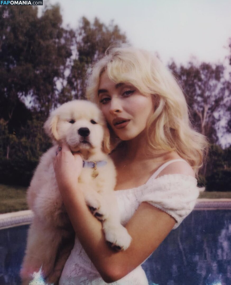 Sabrina Carpenter / https: / sabrinacarpenter ヌード OnlyFans  流出写真 #2505
