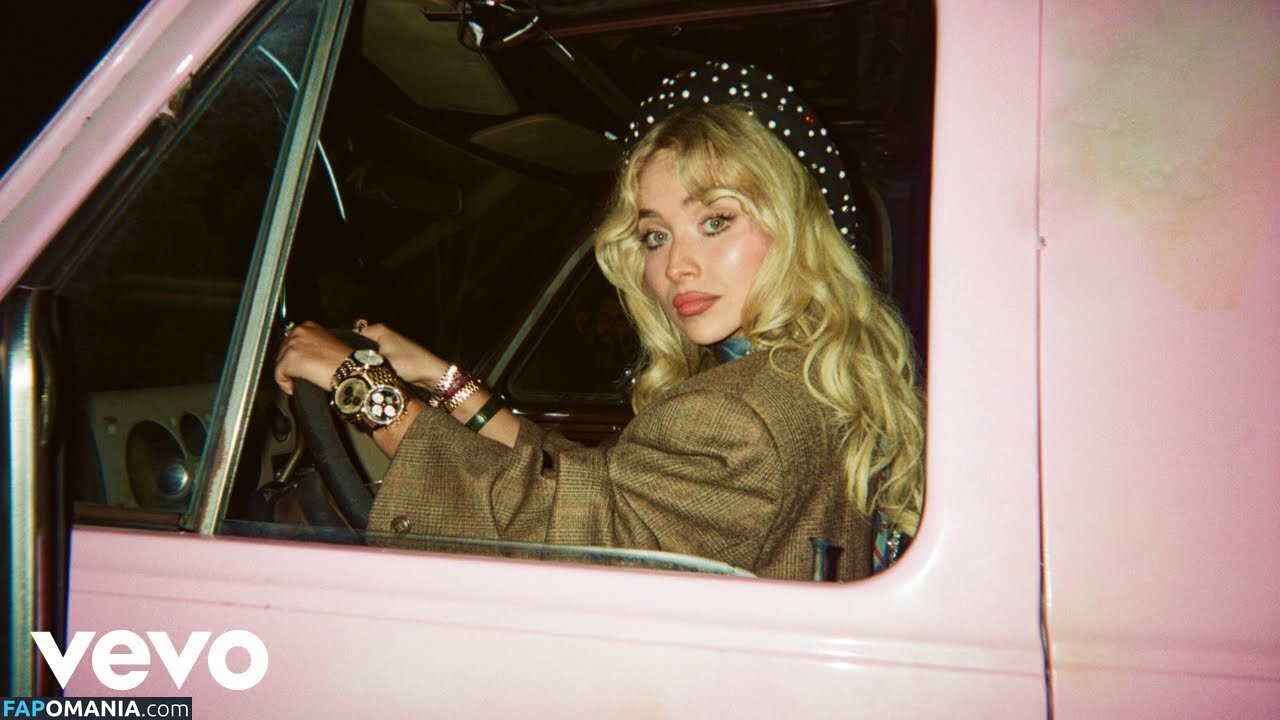 Sabrina Carpenter / https: / sabrinacarpenter ヌード OnlyFans  流出写真 #2625