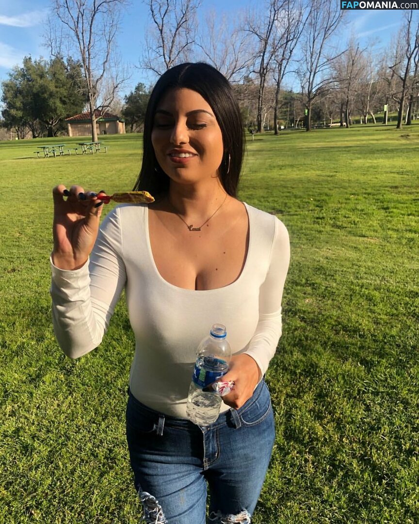 Sabrina / Sabrina_wet / dontripchocolatechip / sabrinacarpenter / sabrinainthecity / suhbeaner_ / upnextwithsabrina ヌード OnlyFans  流出写真 #6