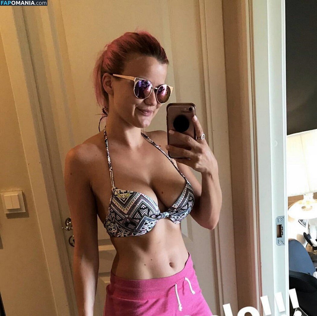 Sandra Lyng ヌード OnlyFans  流出写真 #3