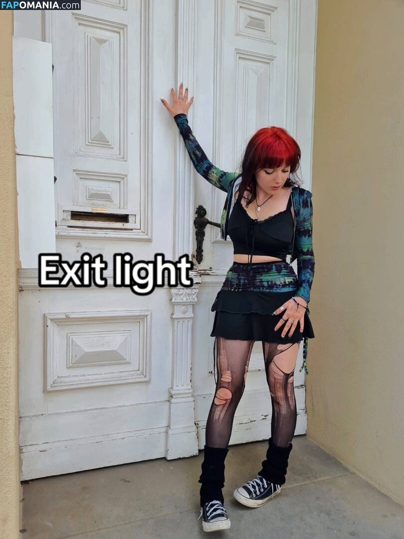 foxynfriendsmadebydesign / scorpionfl0wer / scrtcnt04 ヌード OnlyFans  流出写真 #2