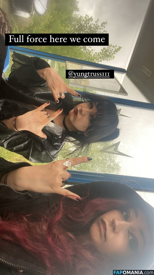 foxynfriendsmadebydesign / scorpionfl0wer / scrtcnt04 ヌード OnlyFans  流出写真 #4