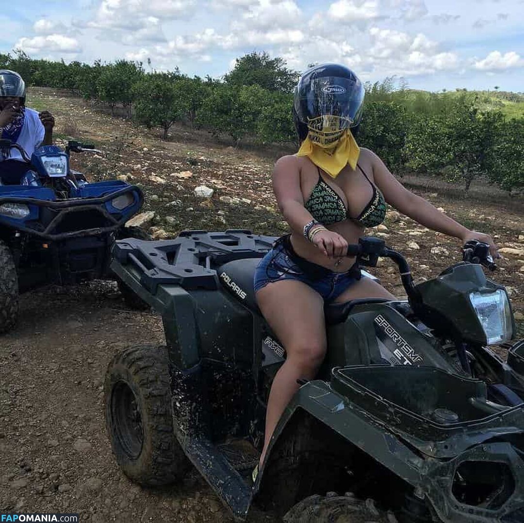 Selena Adams / officialselenaadams4 / selenaadams69 ヌード OnlyFans  流出写真 #366