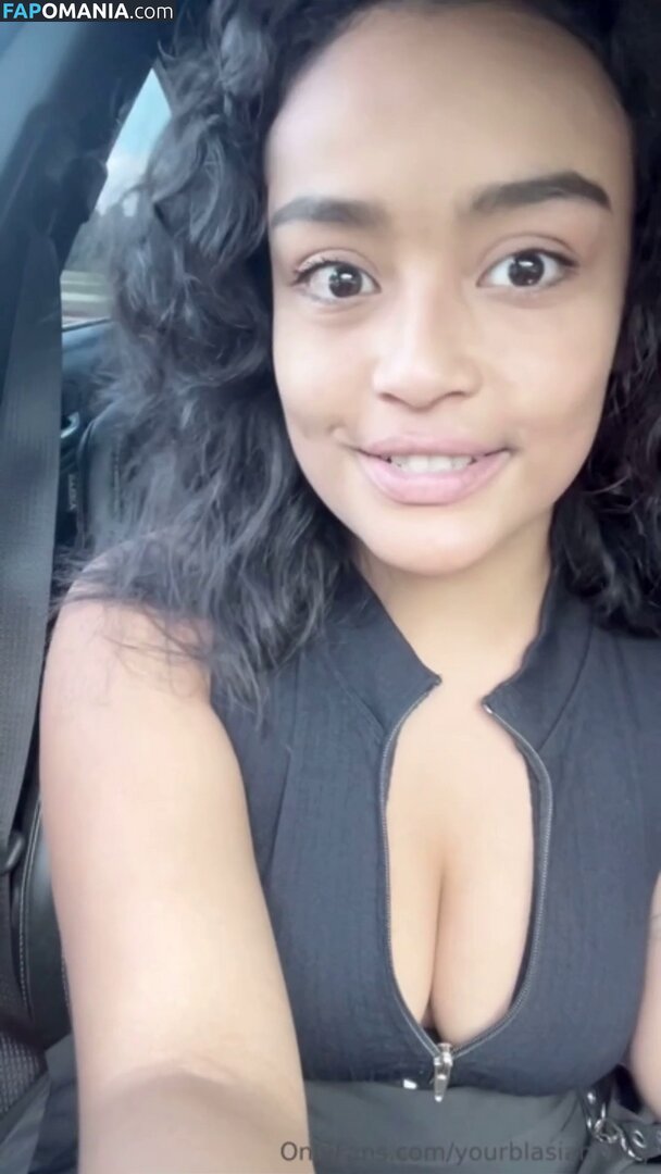 Self Booba Licking Videos / lizzobeeating ヌード OnlyFans  流出写真 #8