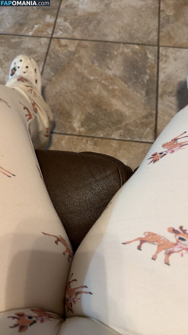 https: / sexyweirdlatina / weirdsexylatina ヌード OnlyFans  流出写真 #3