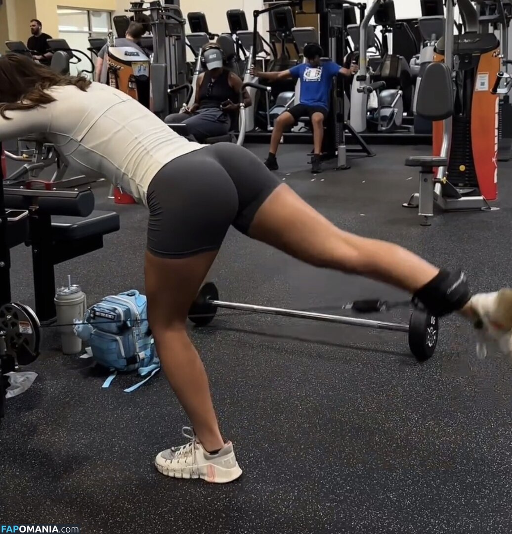 Shelby Abbott / shelbyabbott11 / simplyyhott ヌード OnlyFans  流出写真 #1