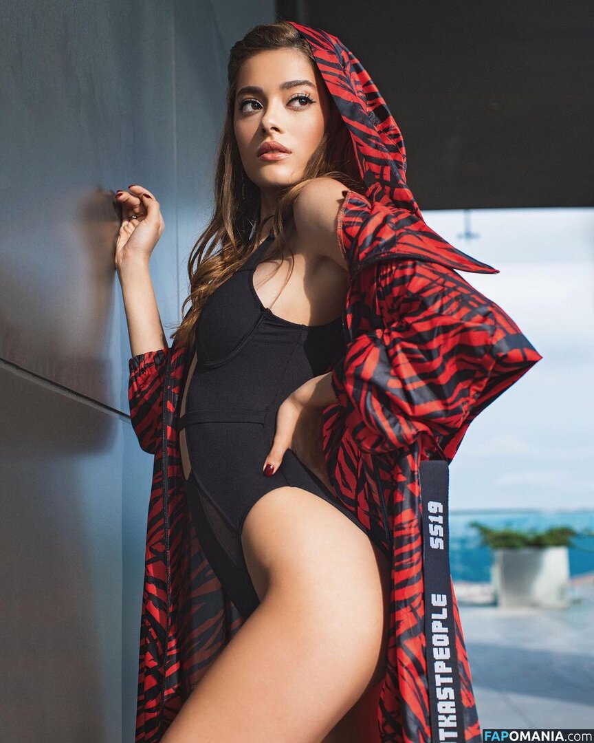 Simay Barlas ヌード OnlyFans  流出写真 #3