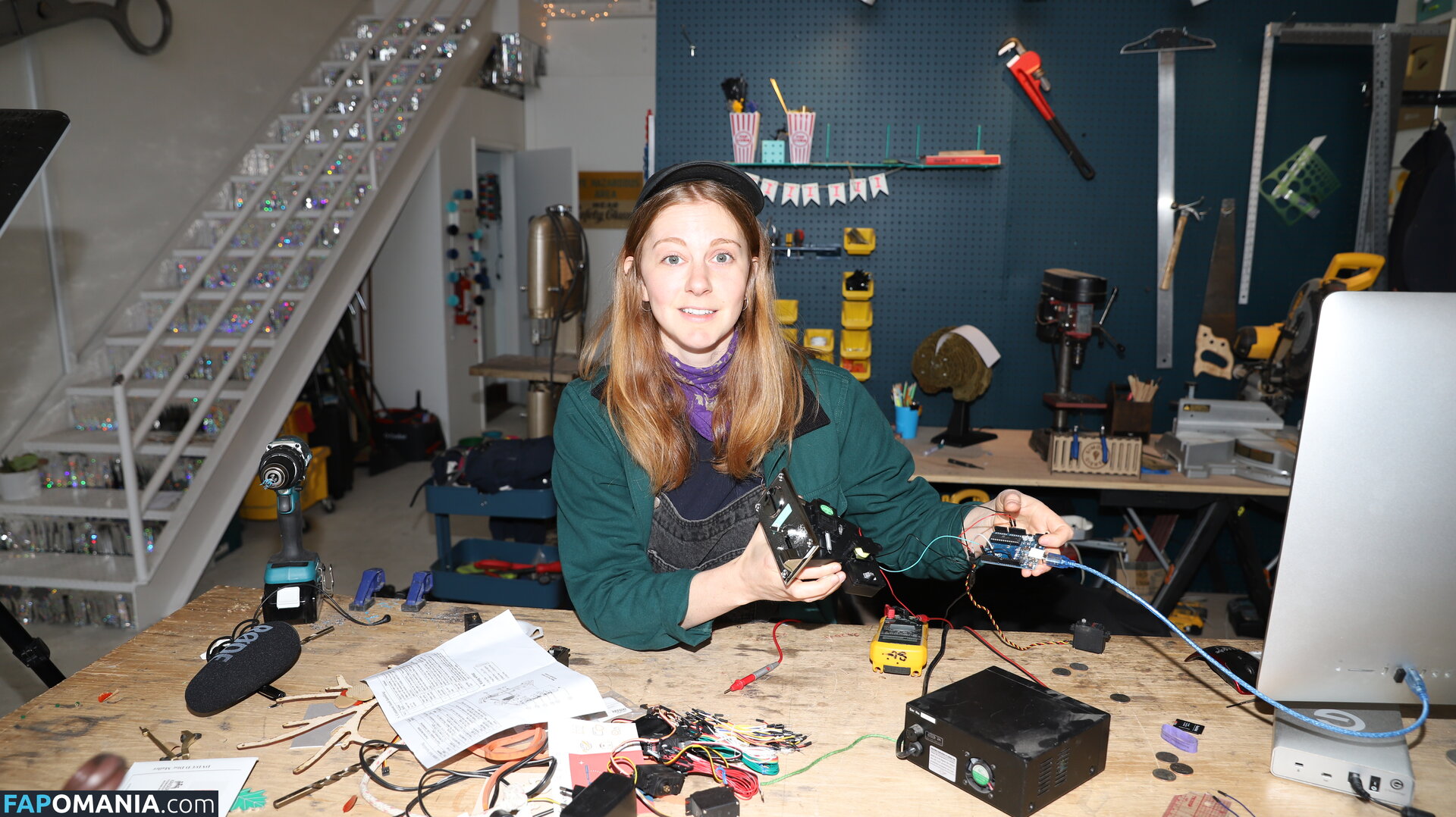 Simone Giertz / simonegiertz ヌード OnlyFans  流出写真 #4