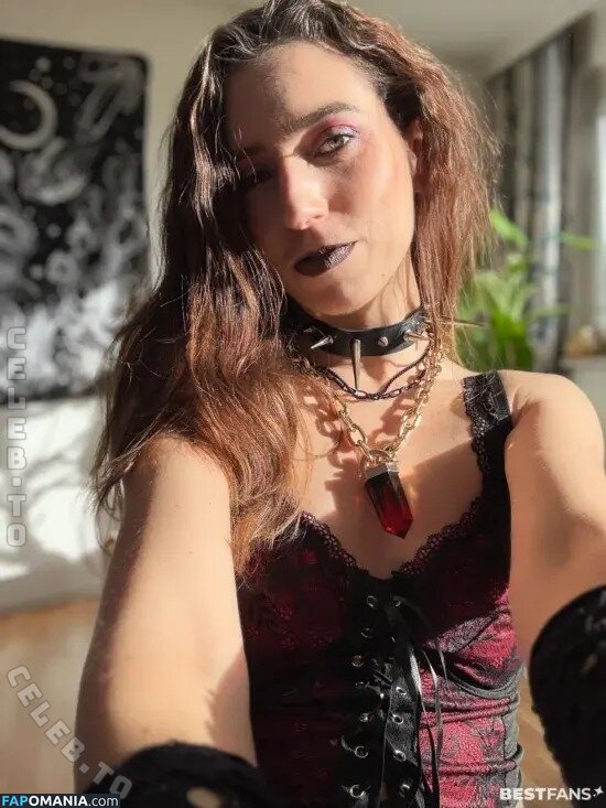 Skarlya / darkelements_byskarlya ヌード OnlyFans  流出写真 #2