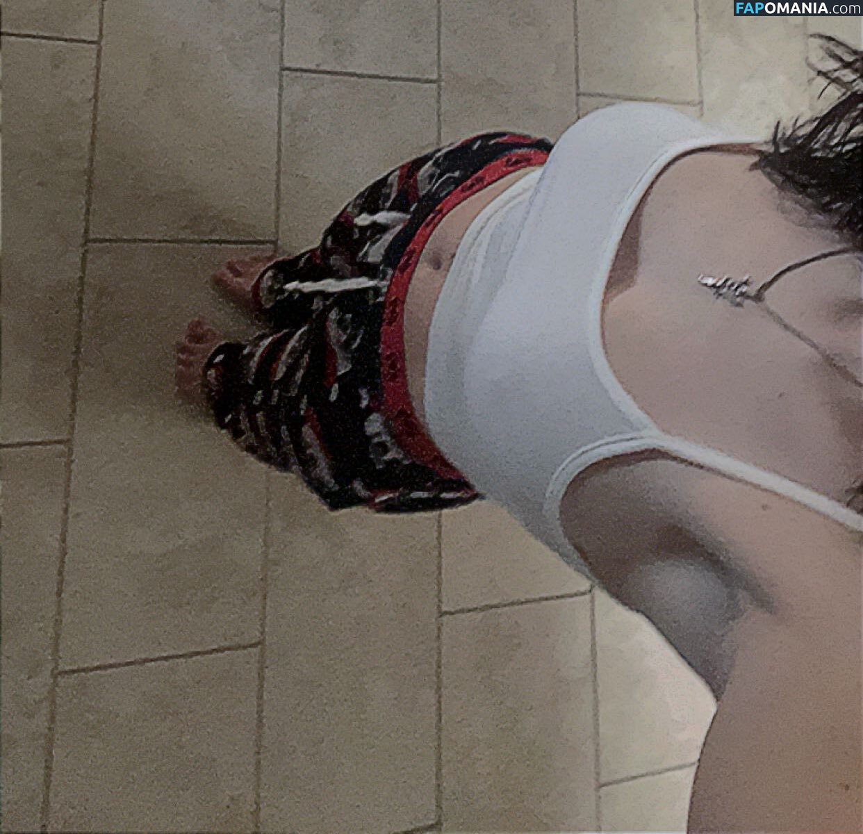 https: / skypiiiii / skyypiiiii ヌード OnlyFans  流出写真 #2