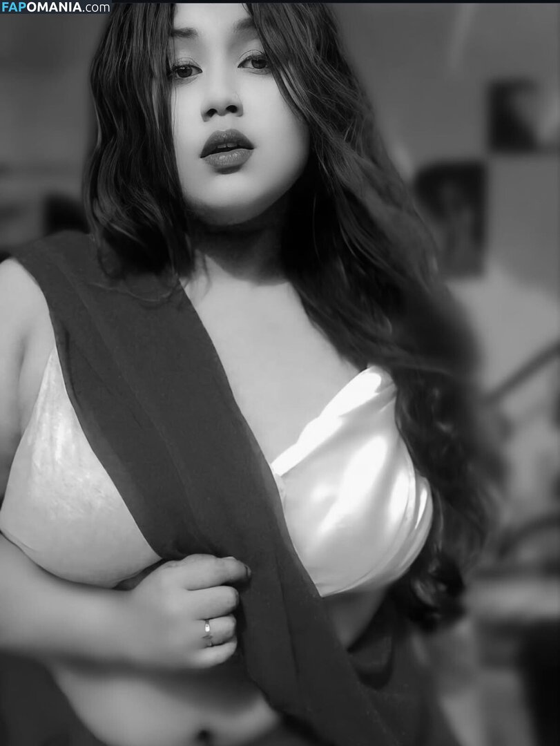 Sneha Gowry / _gowreeee_ ヌード OnlyFans  流出写真 #1
